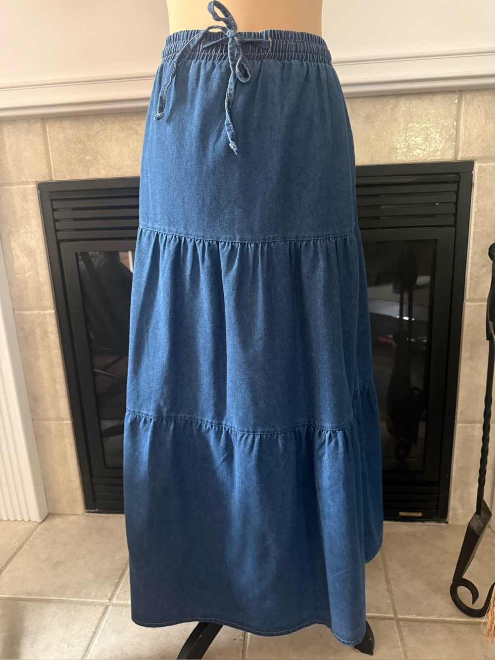 NWOT Women's Blue Tie Waist Denim Maxi Skirt XL